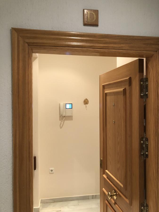 Ibericabeds Plaza Nueva Apartment Granada Luaran gambar